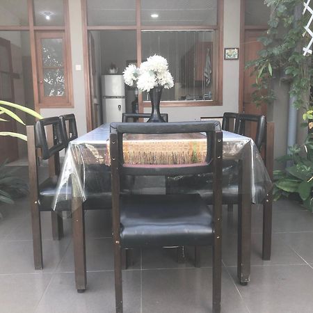 De Riau Guesthouse バンドゥン エクステリア 写真