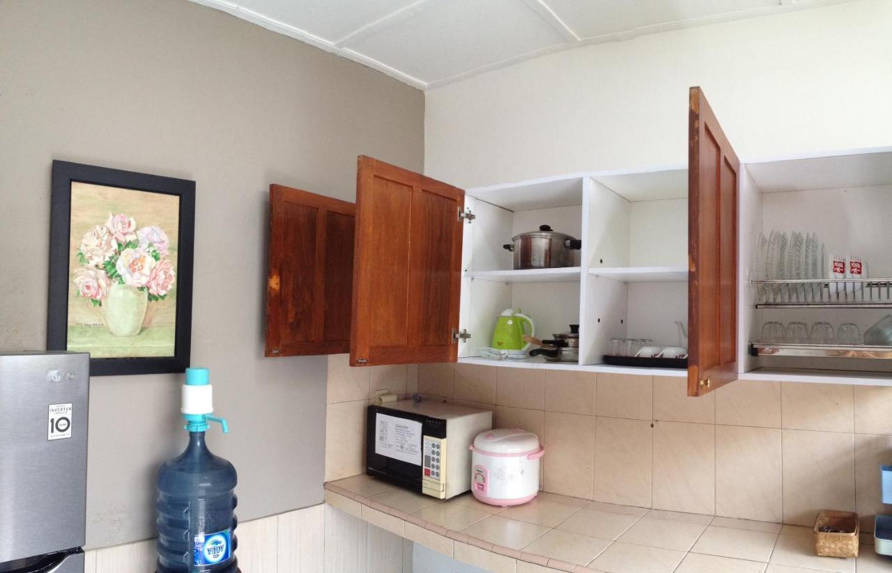De Riau Guesthouse バンドゥン エクステリア 写真